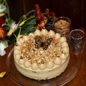 Coffee praline cake